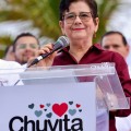 “ Chuyita" López llena el malecón de Vallarta en su arranque de campaña