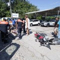 Choca moto y camioneta sobre Francisco Villa