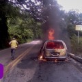 Se incendia vehículo en la 200