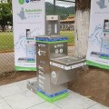 Continúan proyectos conjuntos con el Ayuntamiento Inaugura Andrés el octavo Bebedero Público de Puerto Vallarta