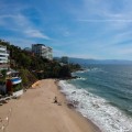 Bahía de Banderas y Puerto Vallarta se quedó en casa y así lucieron sus playas