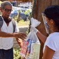 Entregan cerca de una tonelada de productos de sanitización a la comunidad de Boca de Tomatlán