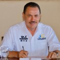 Jaime Cuevas firma Compromisos con Empresarios Restauranteros