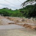 El Río Ameca se desborda