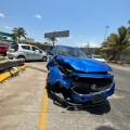 Accidente en la Francisco Medina Ascencio por exceso de velocidad.