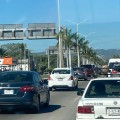 Atención conductores; tráfico lento en Bahía y Vallarta