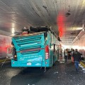 Autobús que provenía de Zapopan, Jalisco con destino a Puebla sufre aparatoso accidente en CDMX
