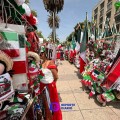 Con caravana tricolor arrancan las fiestas patrias en la CDMX