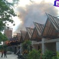 Incendio Arrasa con Palapas en el Proyecto del Parque del Jaguar en Tulum