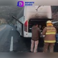 Incendio en motor de autobús turístico en Unión de Tula es controlado a tiempo