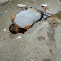 Masculino cae del segundo piso en la colonia Emiliano Zapata.