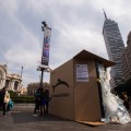 Misteriosa caja de cartón en Bellas Artes