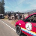 Oficiales atienden volcadura en la carretera estatal 544