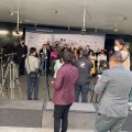 Periodistas dan la espalda a morena como protesta a las agresiones al gremio