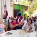 Se compromete Chuyita con adultos mayores: seguirán los programas sociales