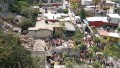 Se derrumba cerro sobre dos viviendas en Cuernavaca