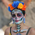 Vive Puerto Vallarta el tradicional desfile de Día de Muertos