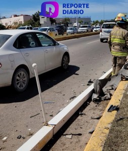 Aparatoso Accidente en la Avenida Francisco Medina Ascencio