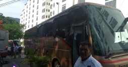 Autobús de Primera Plus sufre accidente en carretera a Mismaloya