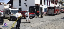 Bomberos evitan que fuego se incendie todo el Resturante Florios.