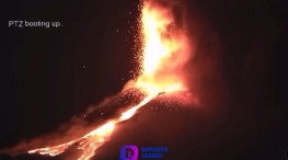 El italiano volcán Etna nos muestra su actividad