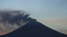 En alerta la CDMX por caída de ceniza del volcán Popocatépetl