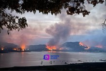 Incendio en Valle de Bravo pone en riesgo bosque y turistas