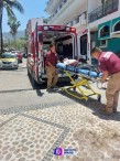 Rescatan a indigente inconsciente en Playa de los muertos