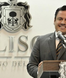 Gobernador de Jalisco rechaza la tenencia